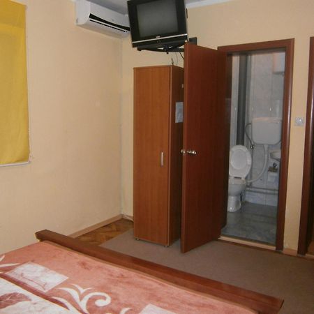 Vila Patria Podgorica Exterior photo